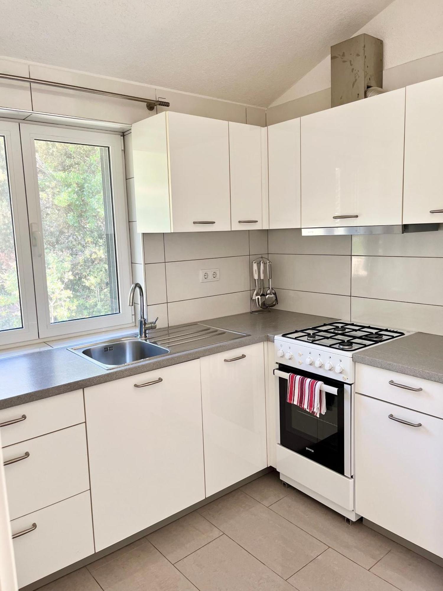 Gdinj Paradise Apartments - Robinson Getaway מראה חיצוני תמונה