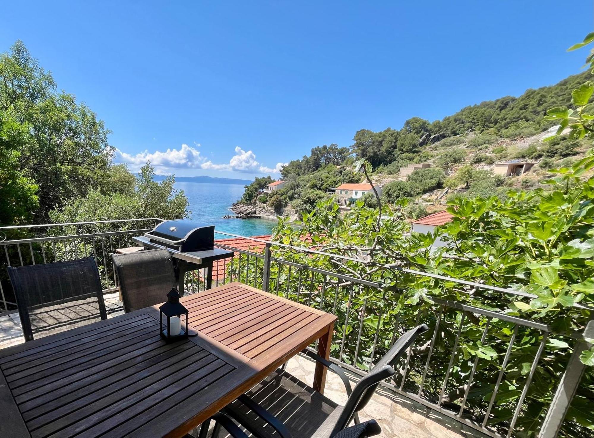 Gdinj Paradise Apartments - Robinson Getaway מראה חיצוני תמונה