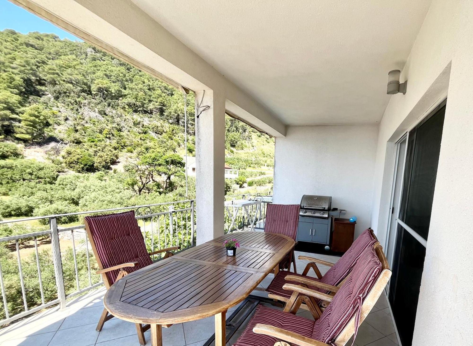 Gdinj Paradise Apartments - Robinson Getaway מראה חיצוני תמונה