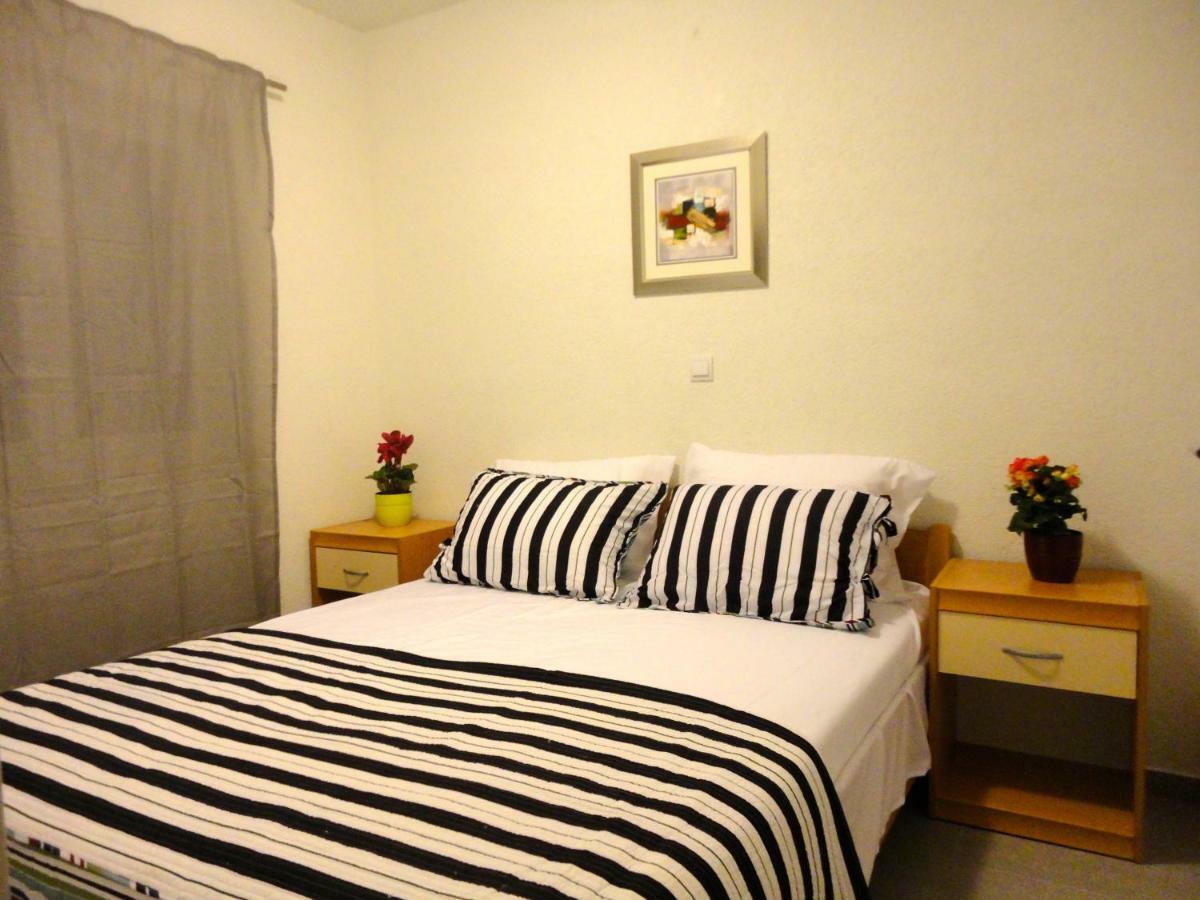 Gdinj Paradise Apartments - Robinson Getaway מראה חיצוני תמונה