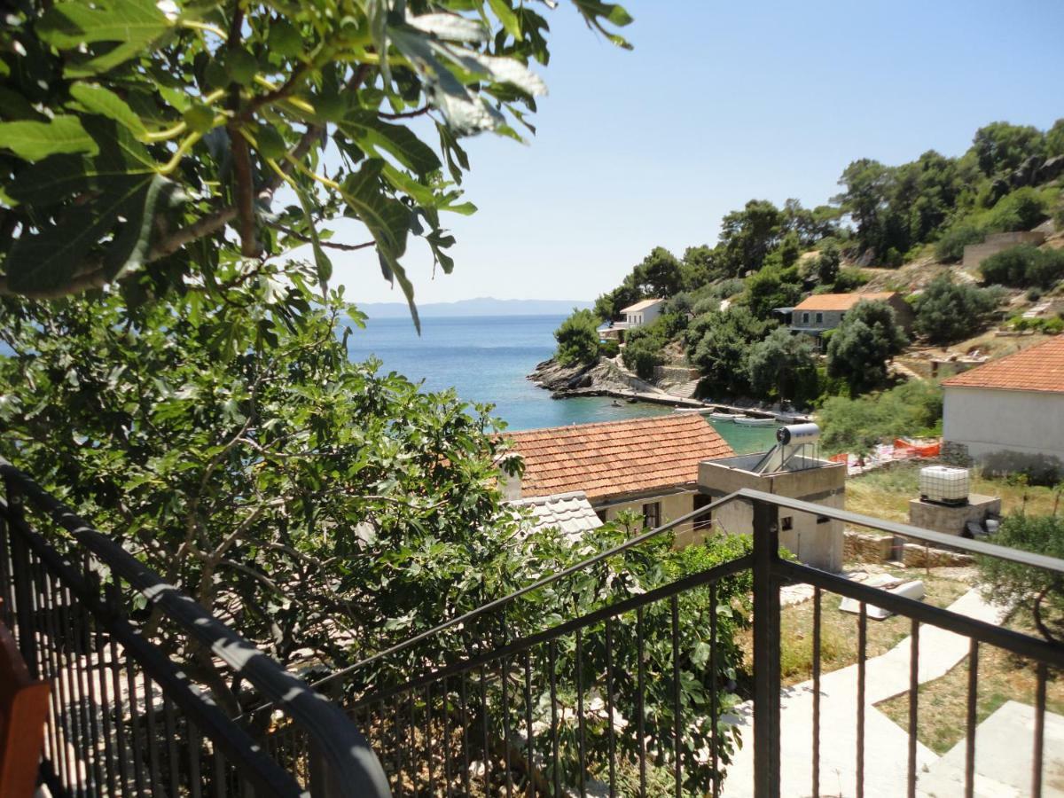 Gdinj Paradise Apartments - Robinson Getaway מראה חיצוני תמונה