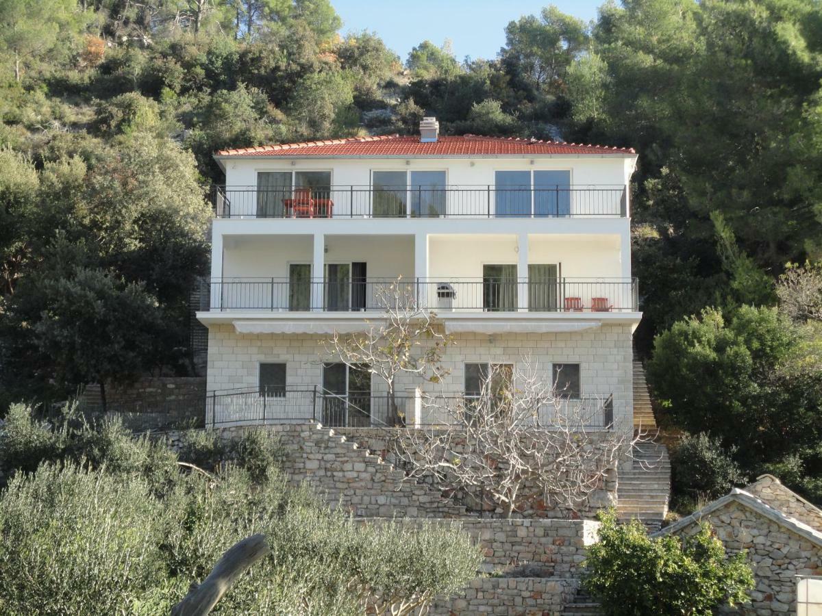 Gdinj Paradise Apartments - Robinson Getaway מראה חיצוני תמונה