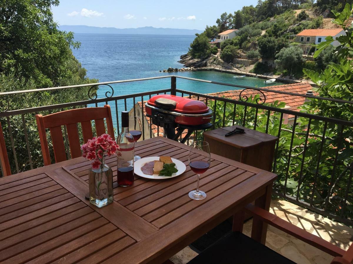 Gdinj Paradise Apartments - Robinson Getaway מראה חיצוני תמונה
