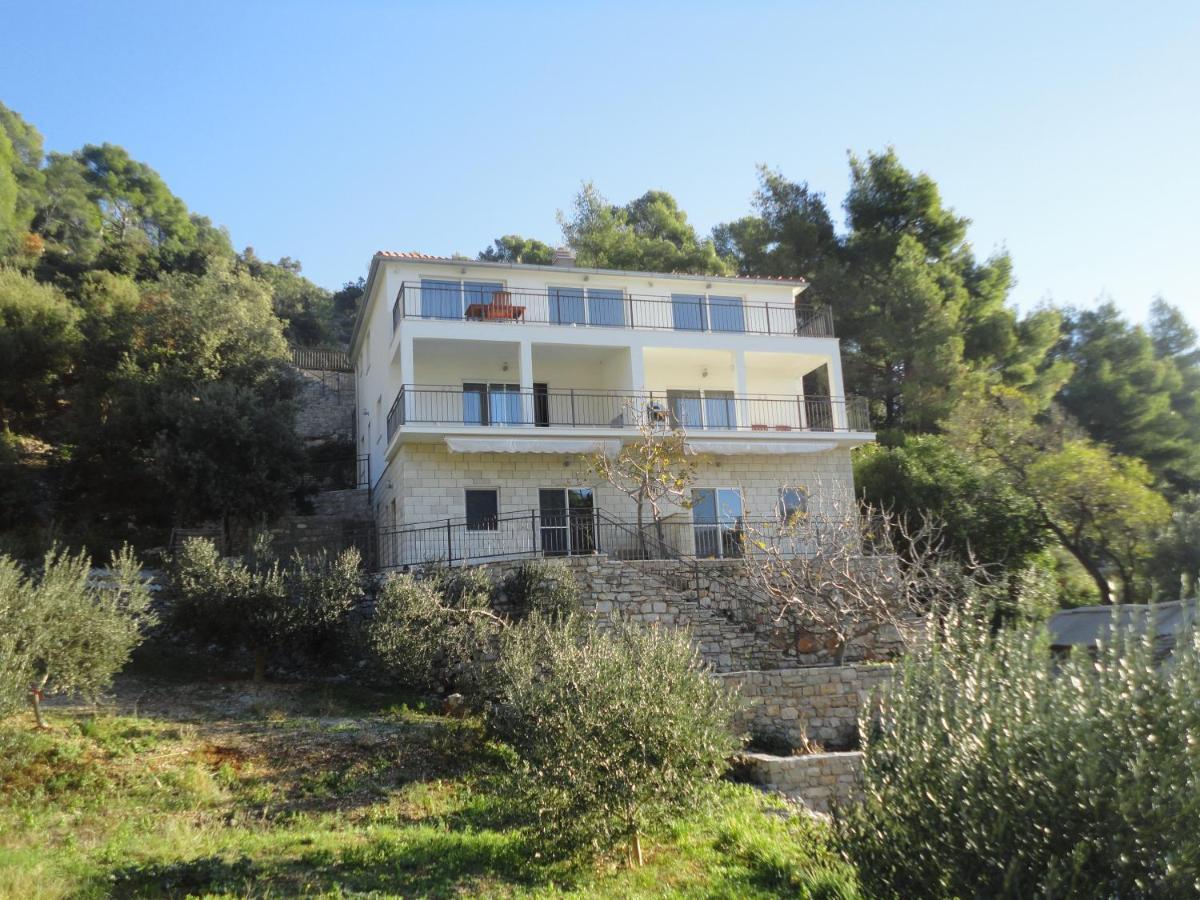 Gdinj Paradise Apartments - Robinson Getaway מראה חיצוני תמונה
